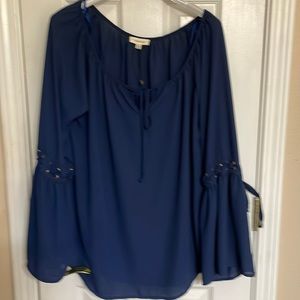 🤩CRESCENT BOUTIQUE TOP M NWOT
